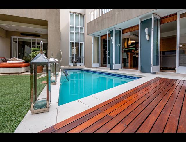 4 BEDROOM CLUSTER FOR SALE IN DUNKELD WEST